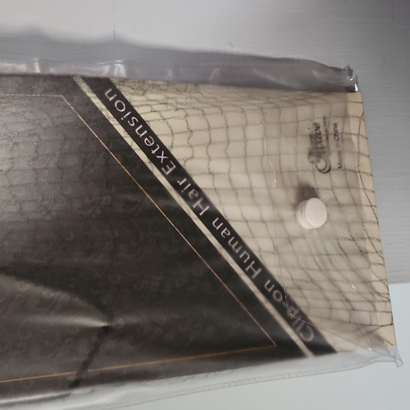 Ionna Clip-on Human Hair Extensions - Picture 7 of 7